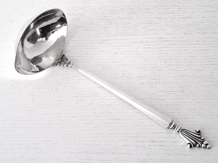 DRONNING, GEORG JENSEN