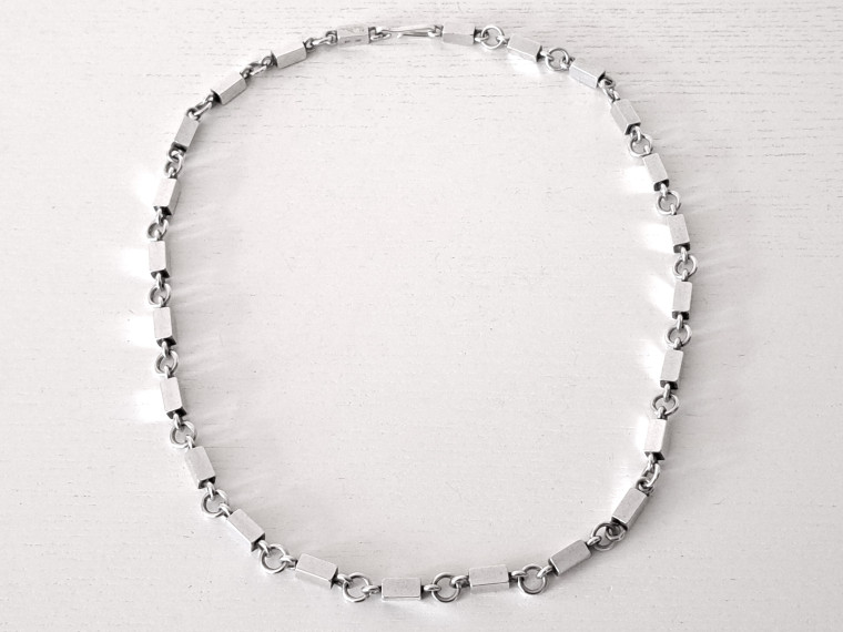 STAVHALSBAND, WIWEN NILSSON LUND 1958