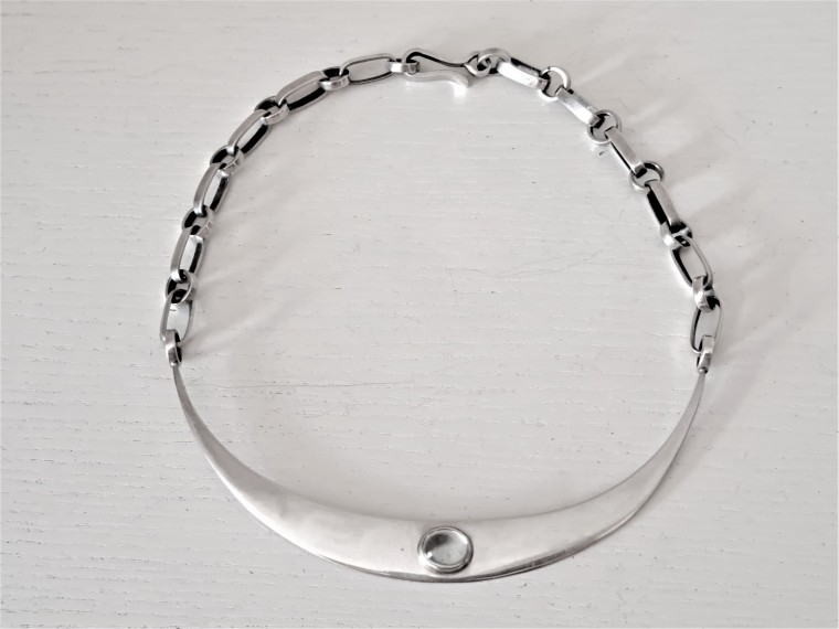 HALSBAND, sign ANDERS HÖGBERG, SE HÖGBERG GÖTEBORG 1956