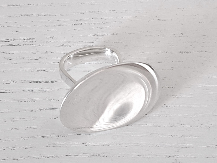 RING, sign TORUN BÜLOW-HÜBE, GEORG JENSEN c:a 2000