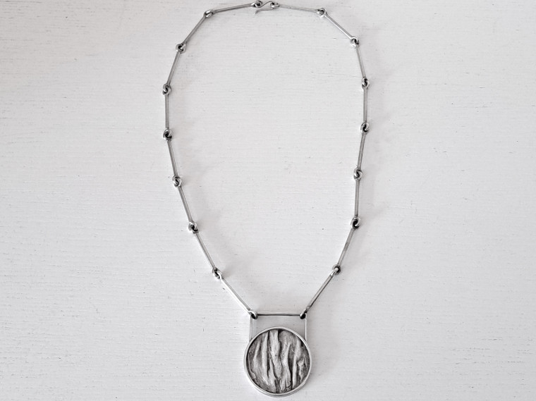 HALSBAND, sign MAGNUS G:SON LIEDHOLM, ATELJÉ CANDRA MALMÖ 1969