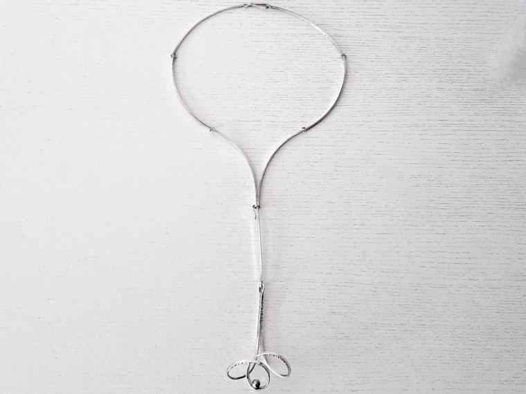 HALSBAND M HÄNGE, MARTIN ÖHMAN HALMSTAD 1985